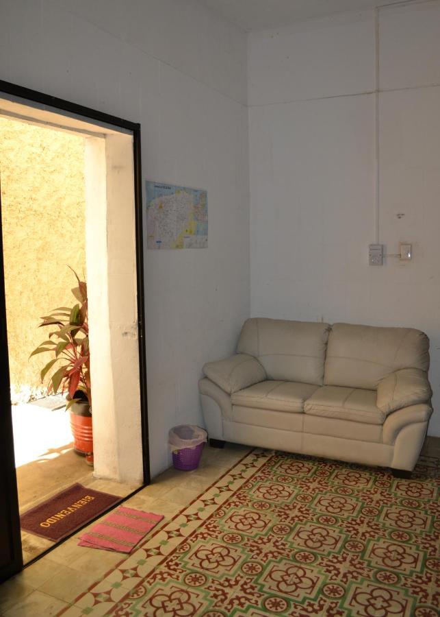 Casa Cuevas & Amaro Hotel